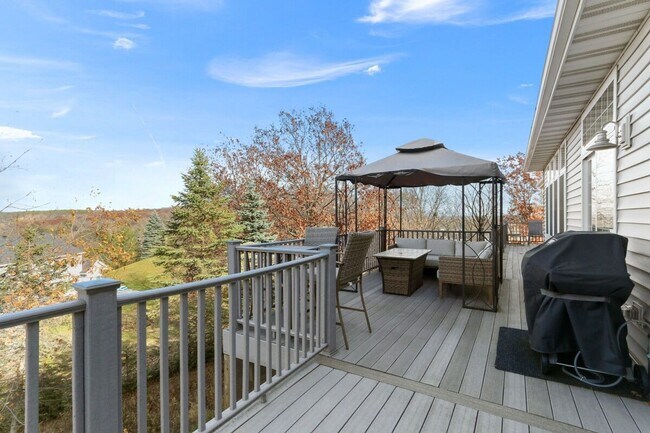 Building Photo - Spacious Luxury Lodge with Lake Geneva Access Available for Monthly & Mid-Term Rentals