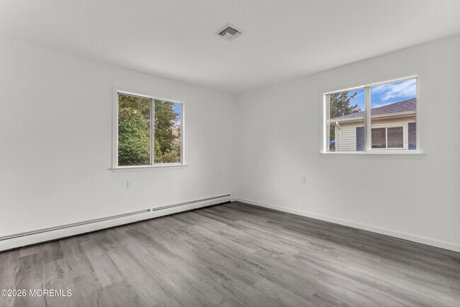 Building Photo - 12 Montego St