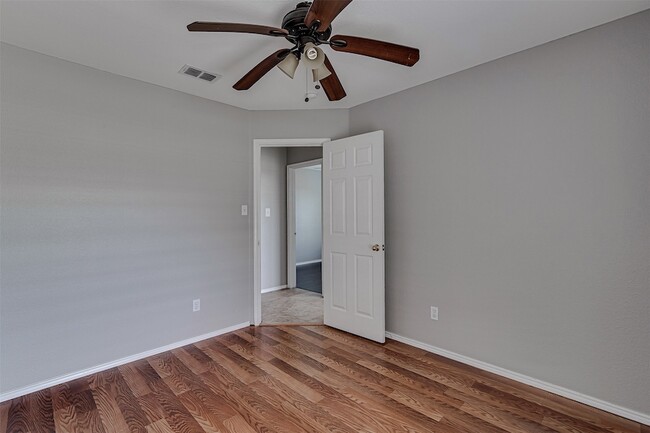 Building Photo - 9512 Carson Ranch Rd