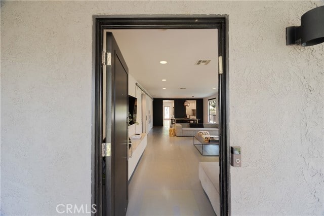 Building Photo - 11049 Blix St