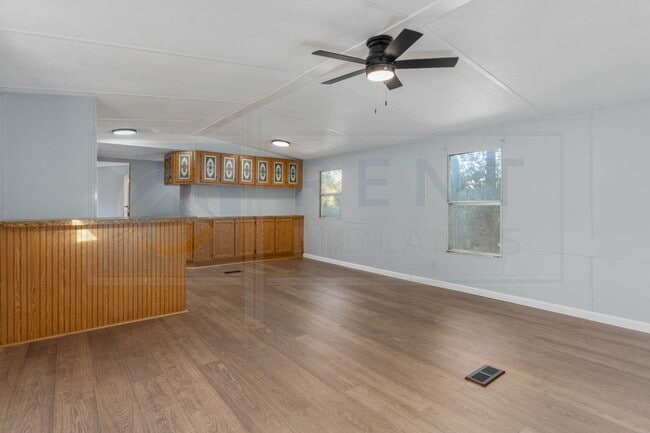 Building Photo - 7228 Hilo St