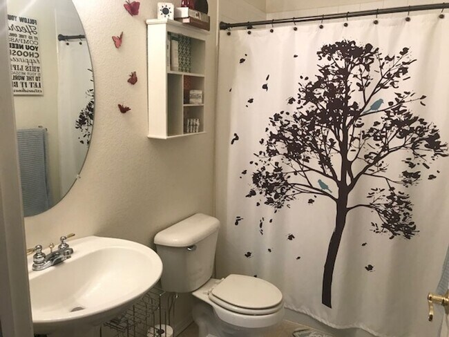 Building Photo - Beautiful Longmont Condo Next to UTE Creek Golf Course at Villas at Ute Creek