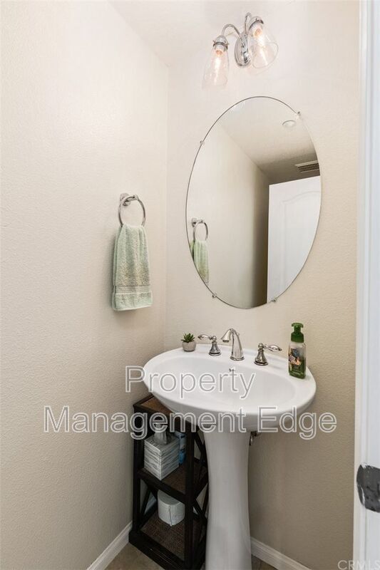 Building Photo - 40094 Spring Pl Ct