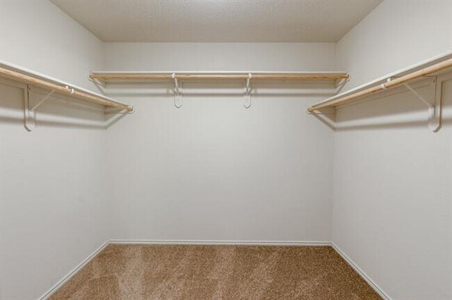 Building Photo - 3821 Bandera Ranch Rd