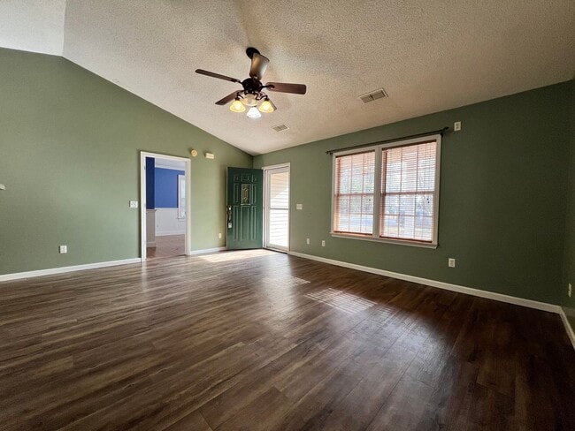 Building Photo - AVAILABLE MID-MARCH 2026! (One Pet Maximum)