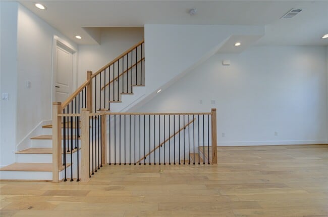 Building Photo - 10926 Fire Creek Dr