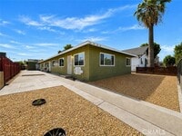 Building Photo - 204 N Orange Ave