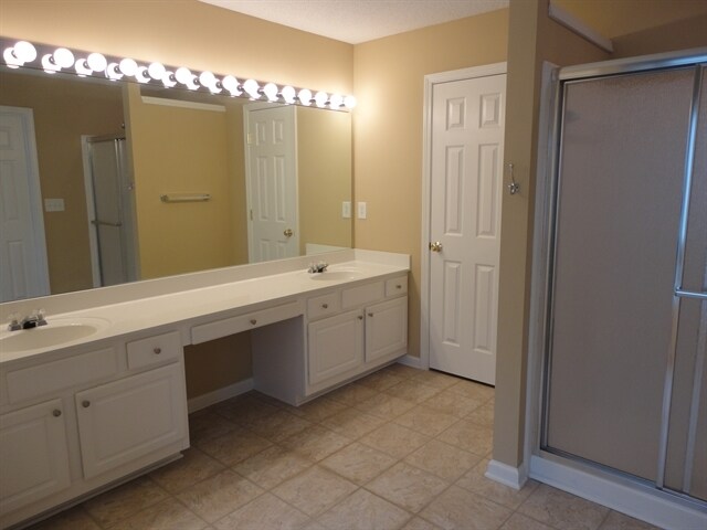 Building Photo - 622 Keeneland Ter