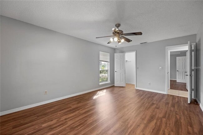 Building Photo - 1071 Corkwood Dr