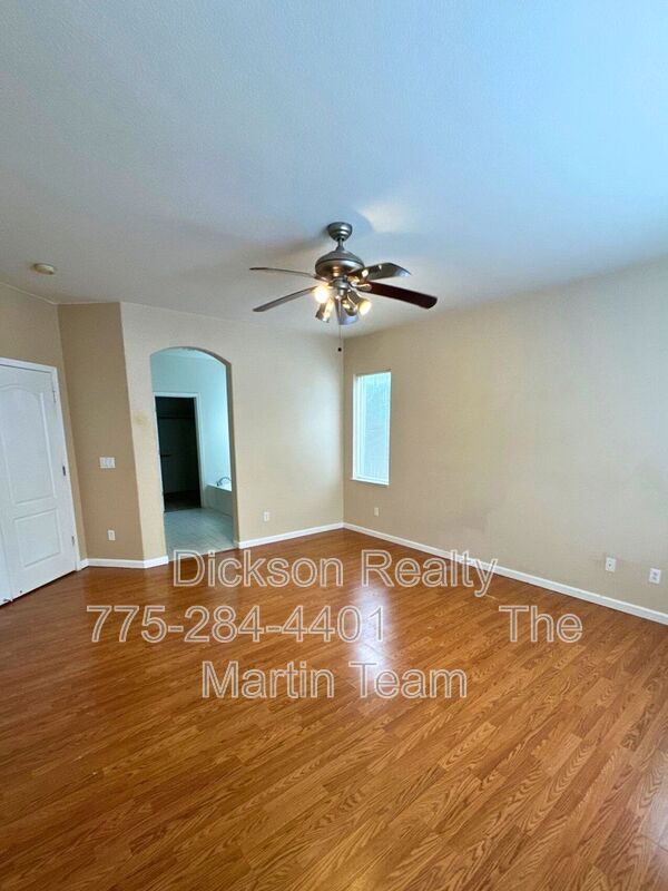 Building Photo - 7121 Crest Hill Dr