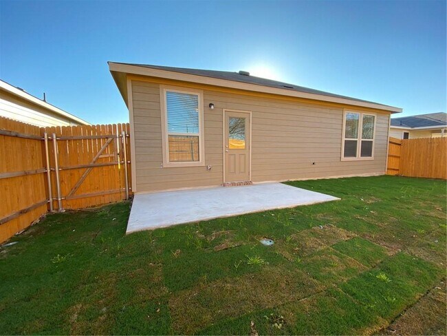 Building Photo - 200 Kildeer Pass