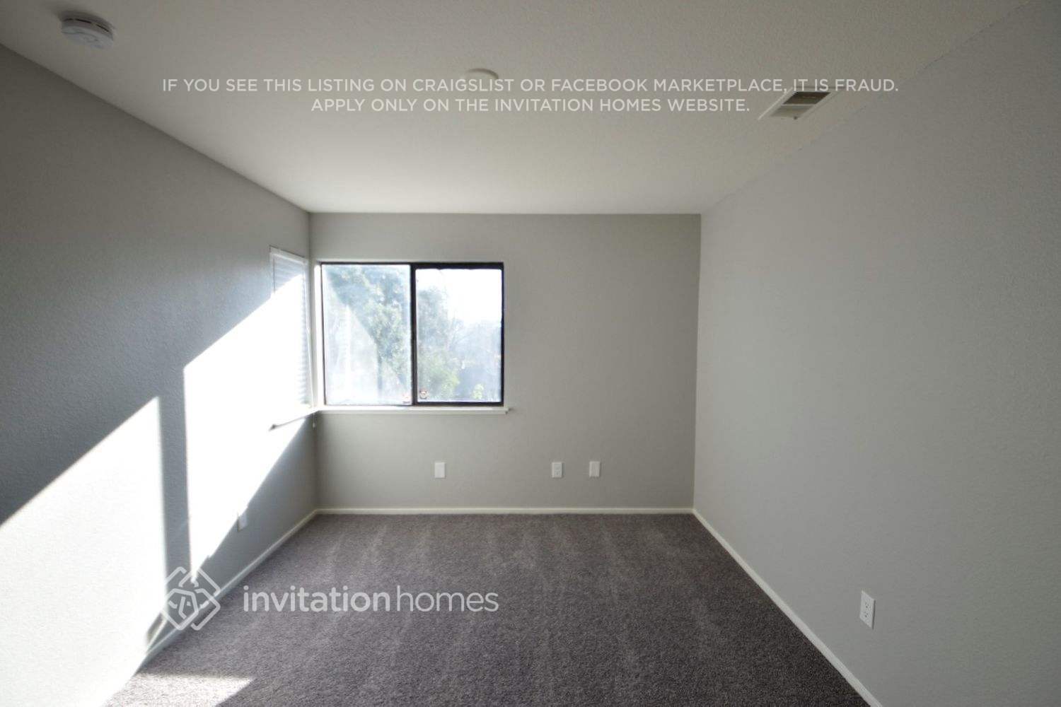 Building Photo - 921 Pueblo Way