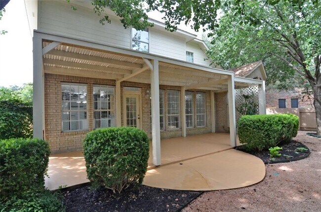 Building Photo - 15024 Galena Dr