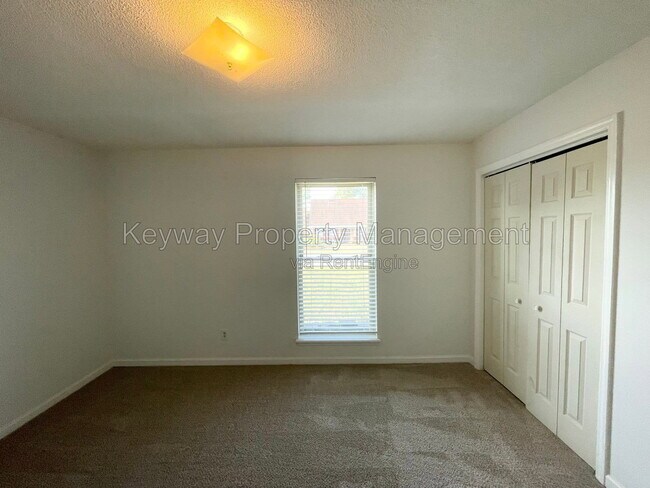 Building Photo - 2203 Sagemont Ct