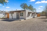 Building Photo - 210 Texas St NE