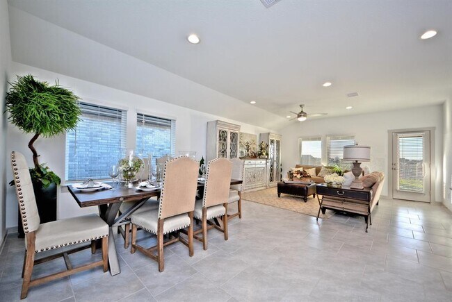 Building Photo - 7526 Teton Creek Trace