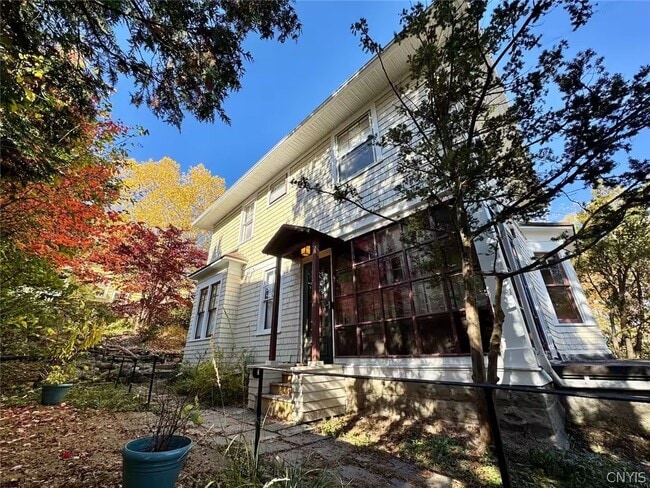 Building Photo - 608 Ackerman Ave