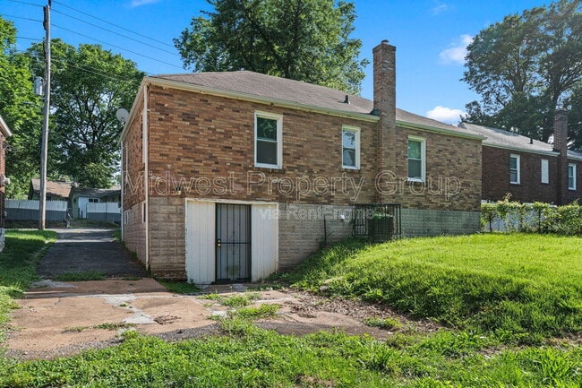 Building Photo - 7815 Cler Ave