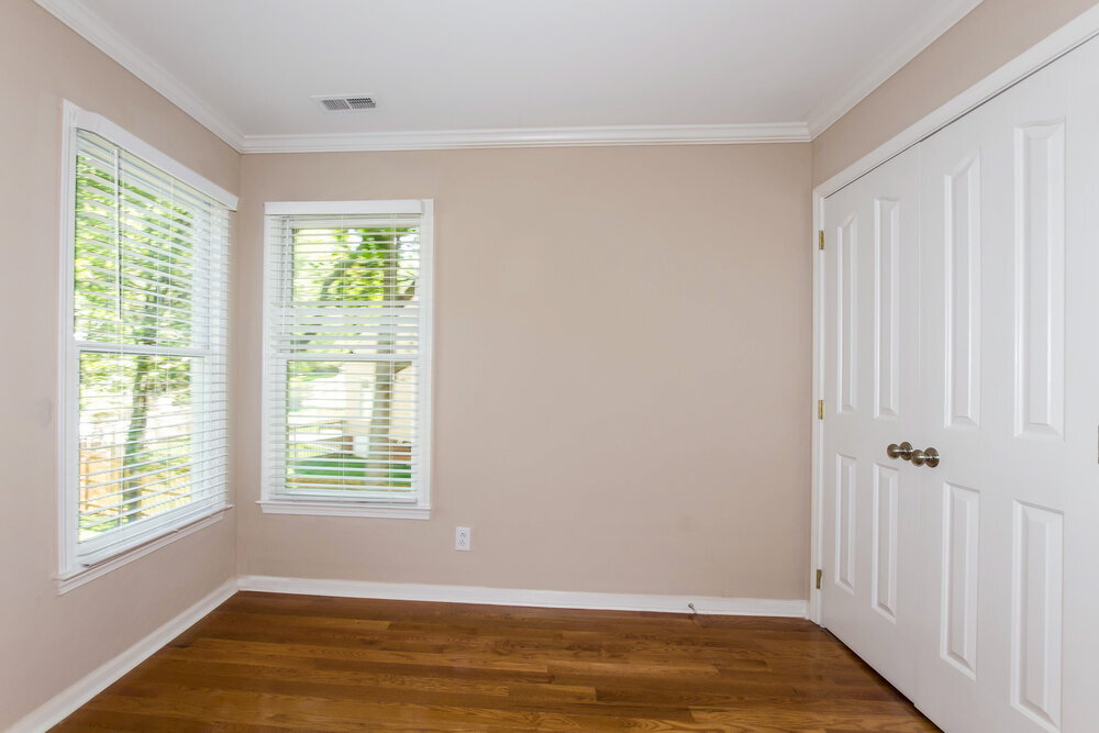 Building Photo - 9003 Mapledale Ct