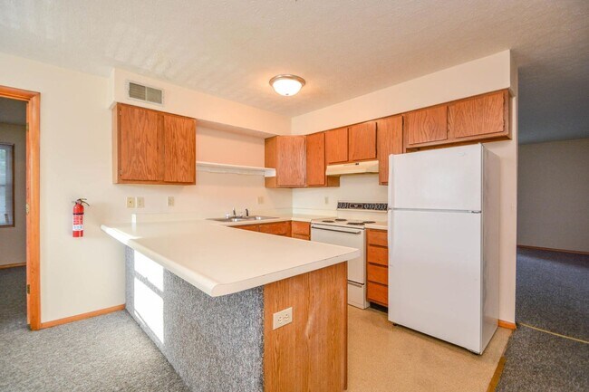 Building Photo - 523 Henderson Crossing