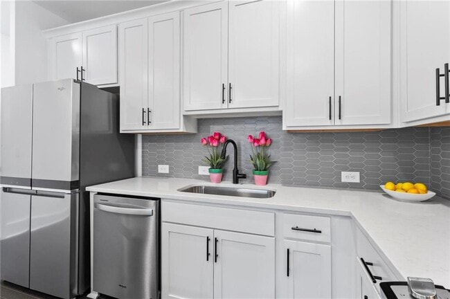 Building Photo - 1620 Aeslin Dr NW