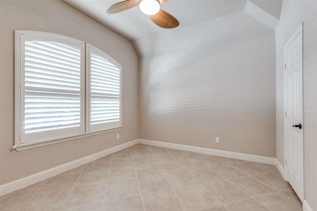 Building Photo - 15600 Fire Creek Ln