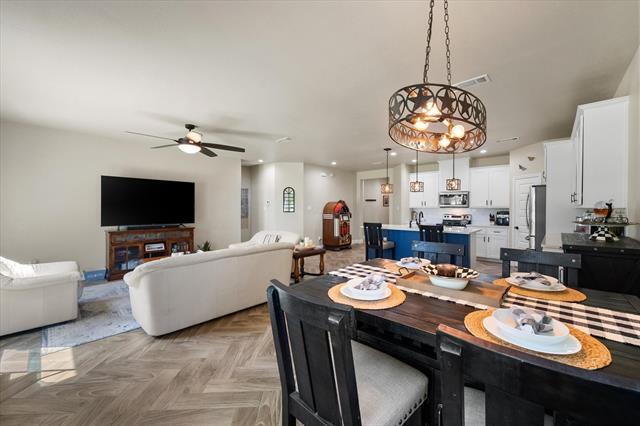 Building Photo - 1300 FM 667