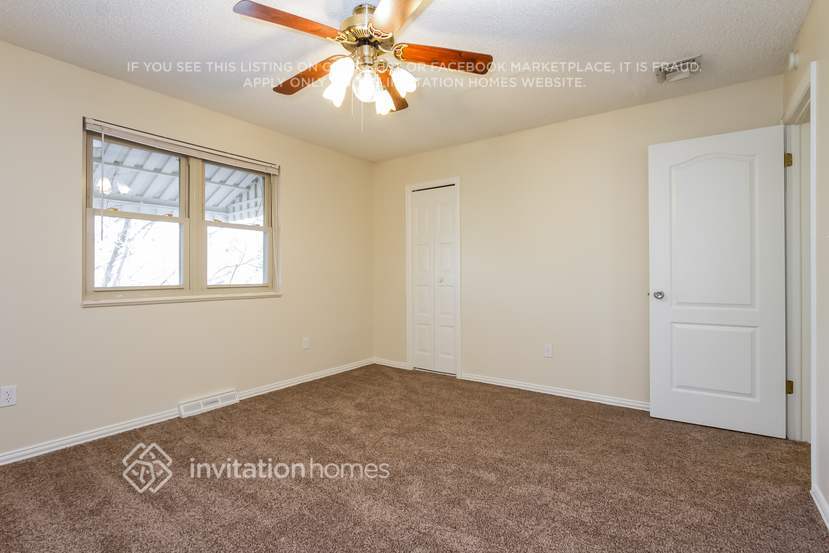 Building Photo - 836 Memphis St