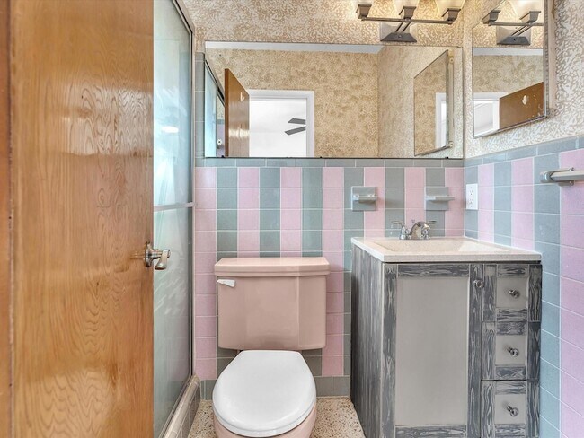 Building Photo - 2191 NE 172nd St