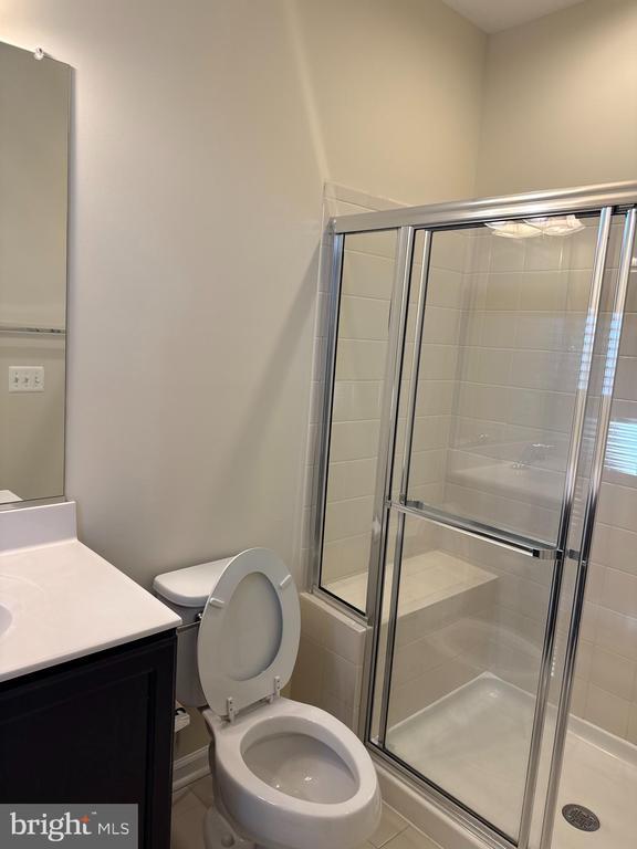 Building Photo - 6518 60th Ave