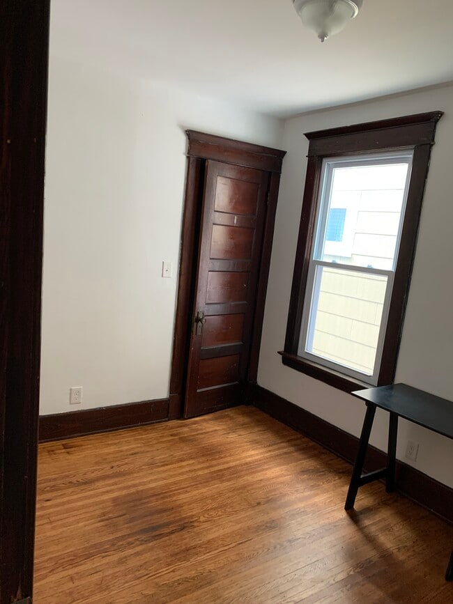 Bedroom 1 - 207 Lafayette Ave