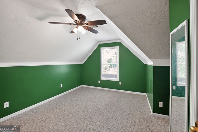 Building Photo - 158 Windsor Cir