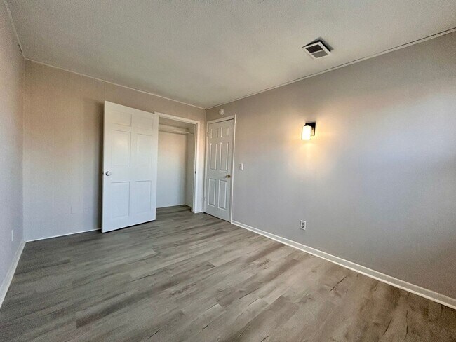 Building Photo - 2665/2667 Nolan Avenue NW