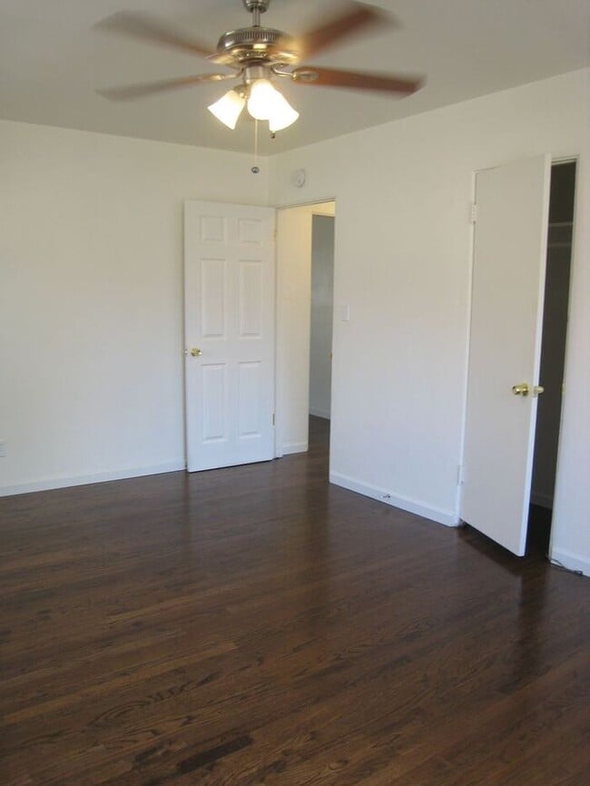Building Photo - Beautiful La Mesa home w/ huge yard & garage