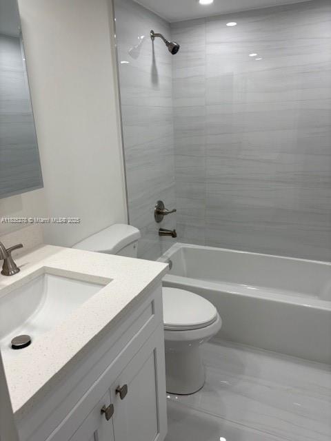 Building Photo - 2154 W 60th St