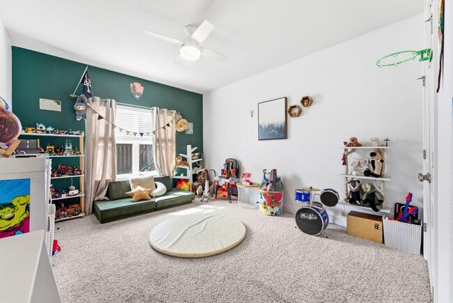 Building Photo - 374 Lilly Bell Ln