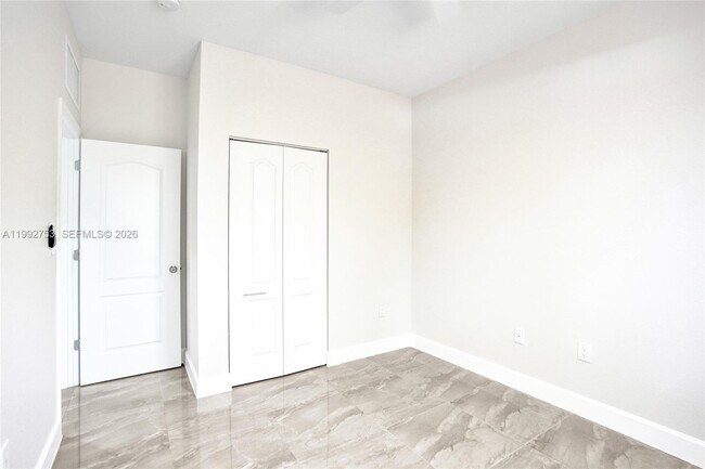 Building Photo - 60 NE 26th St