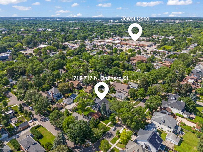 Building Photo - 715 N Brainard St