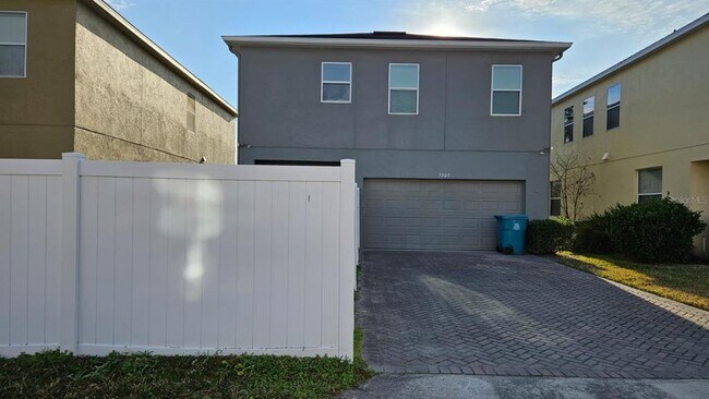Building Photo - 5209 Creekside Park Ave