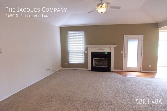 Building Photo - 1450 N Fenchurch Ln