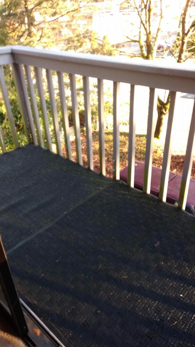 Building Photo - 2 bedroom in Edmonds WA 98026