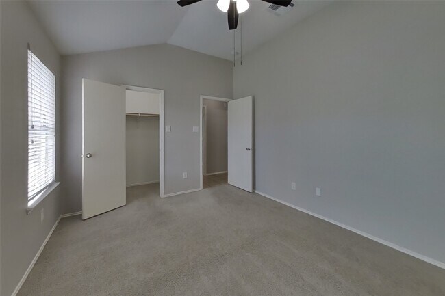 Building Photo - 1403 Glens Ferry Ln