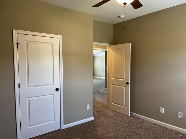 Building Photo - 104 Jared Court