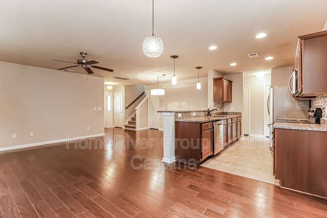 Building Photo - 157 Coosawatchie St