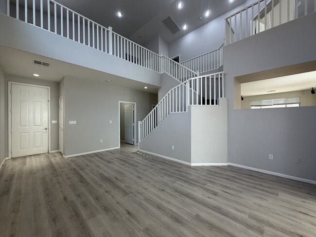 Building Photo - 148 Macoby Run St