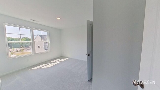 Building Photo - 828 Basswood Gln Trl