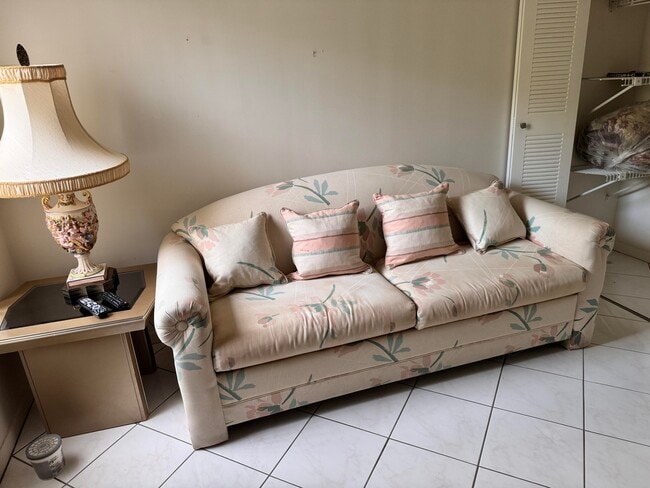 Building Photo - 14895 Builtmore Way