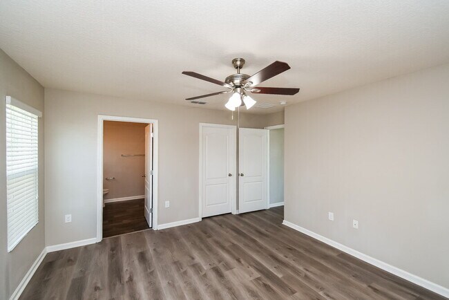 Building Photo - 3442 Canyon Falls Dr