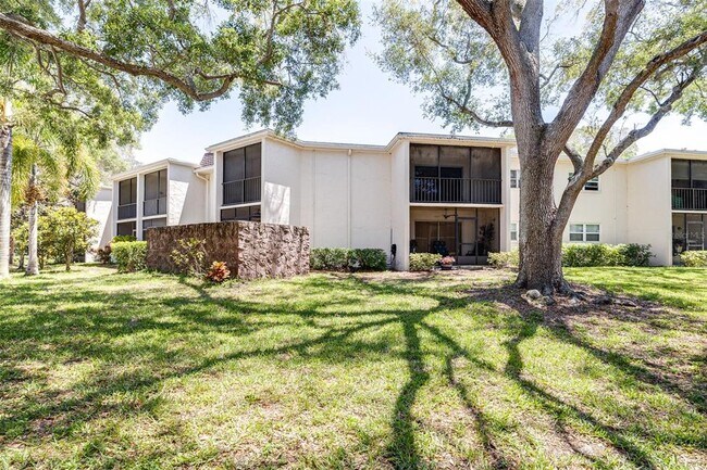 Building Photo - 820 Patricia Ave