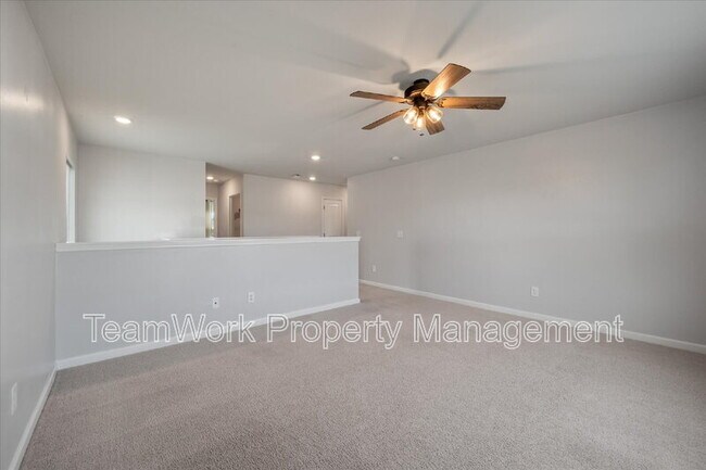 Building Photo - 208 Evergreen Ave
